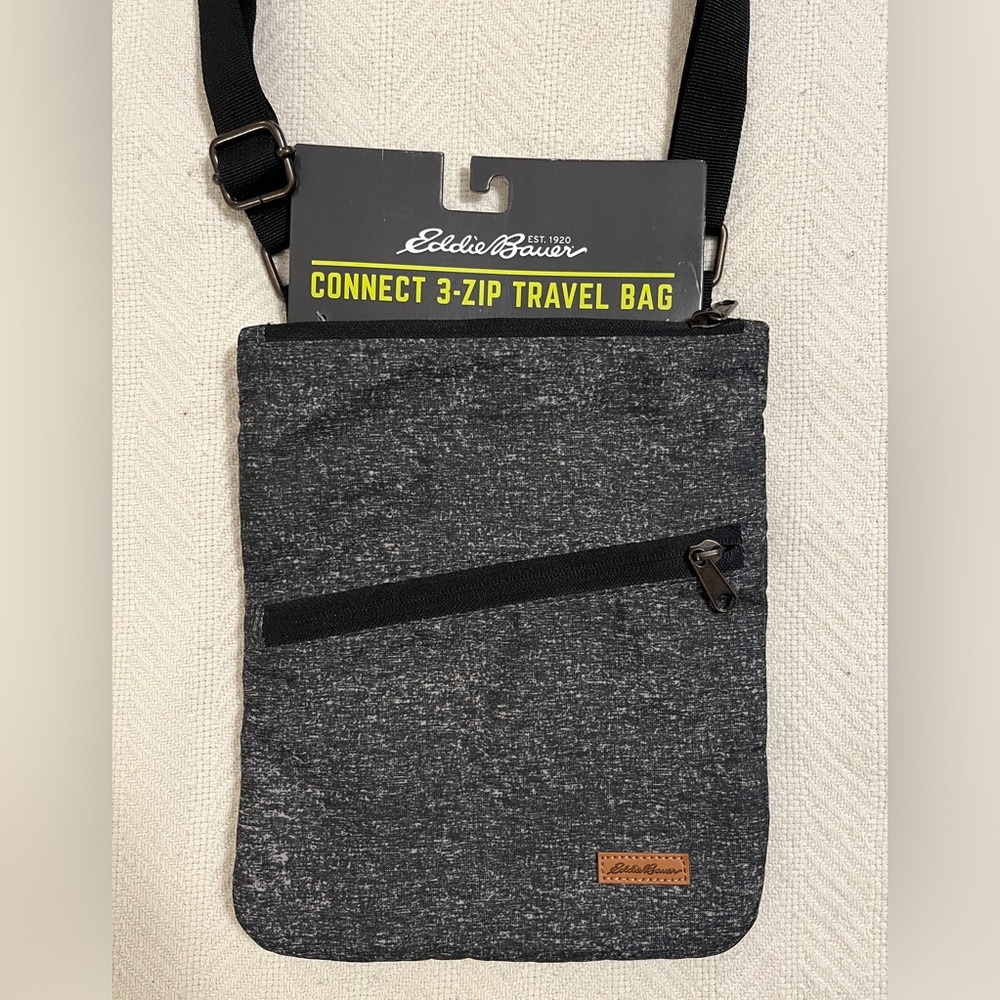 Eddie Bauer Connect 3-zip travel bag